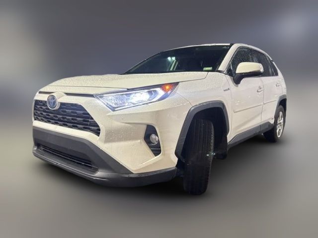 2020 Toyota RAV4 Hybrid XLE