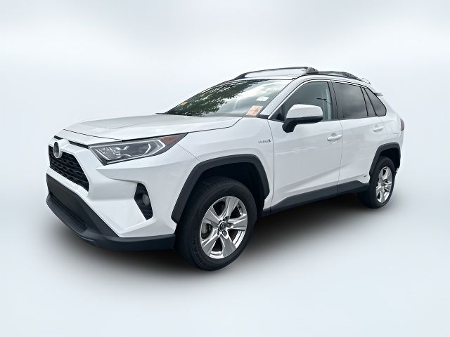 2020 Toyota RAV4 Hybrid XLE