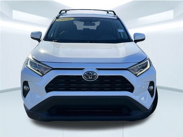 2020 Toyota RAV4 Hybrid XLE