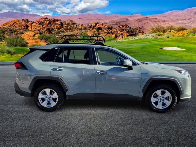 2020 Toyota RAV4 Hybrid XLE