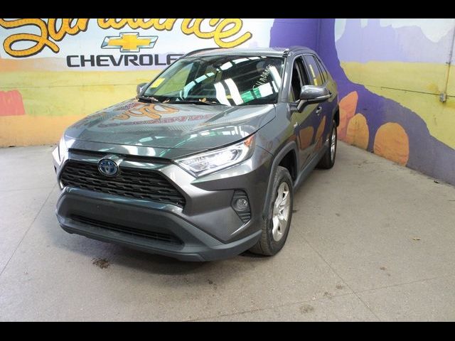 2020 Toyota RAV4 Hybrid XLE