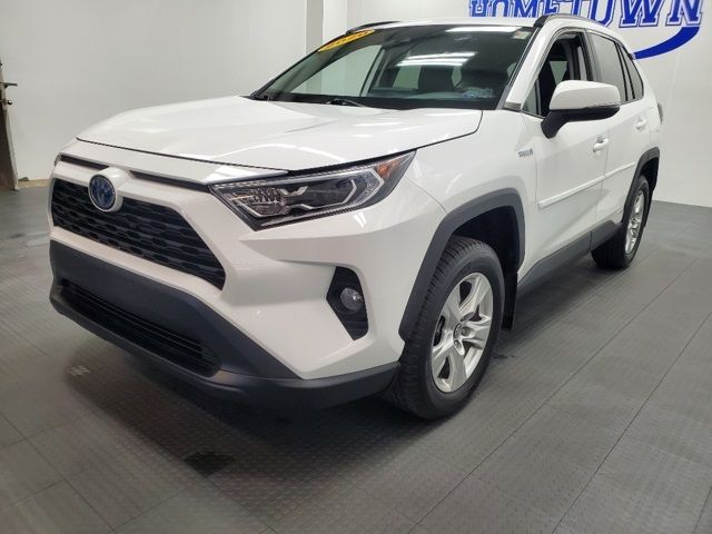 2020 Toyota RAV4 Hybrid XLE