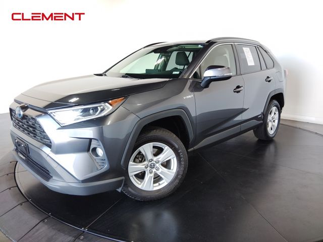 2020 Toyota RAV4 Hybrid XLE