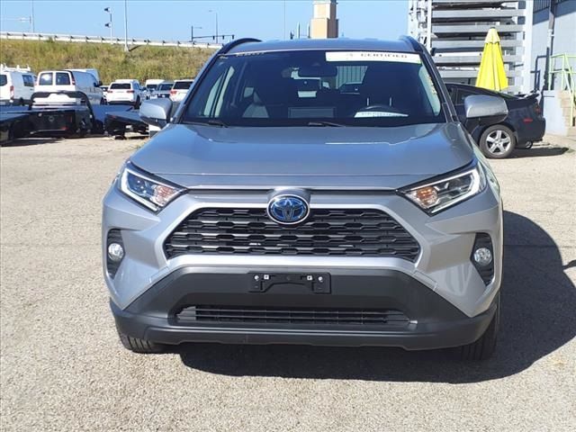 2020 Toyota RAV4 Hybrid XLE