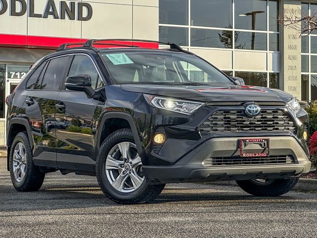 2020 Toyota RAV4 Hybrid XLE