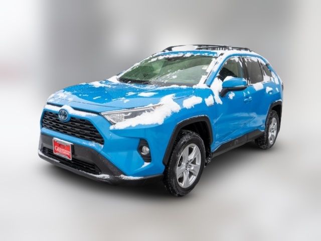 2020 Toyota RAV4 Hybrid XLE