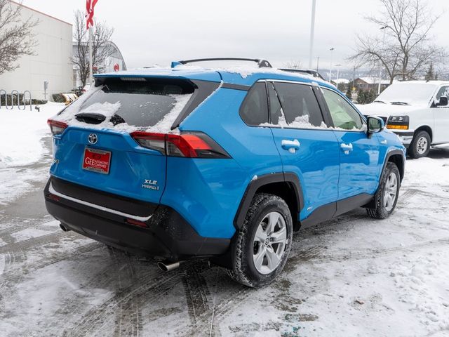 2020 Toyota RAV4 Hybrid XLE