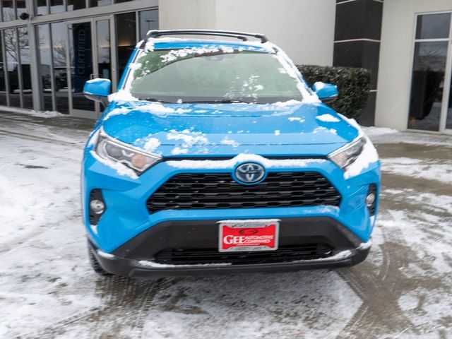 2020 Toyota RAV4 Hybrid XLE