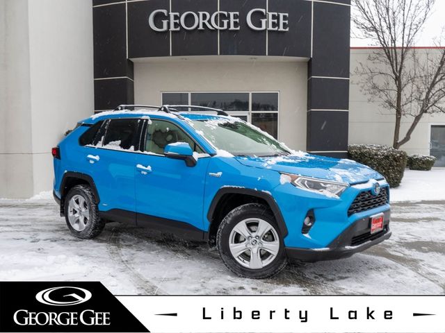 2020 Toyota RAV4 Hybrid XLE