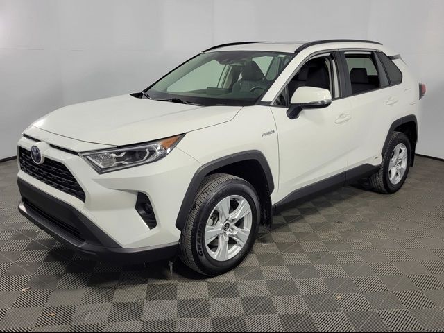 2020 Toyota RAV4 Hybrid XLE