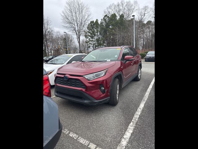 2020 Toyota RAV4 Hybrid XLE