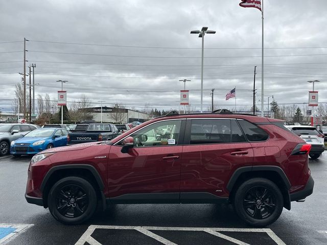 2020 Toyota RAV4 Hybrid XLE