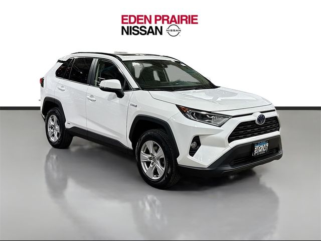 2020 Toyota RAV4 Hybrid XLE