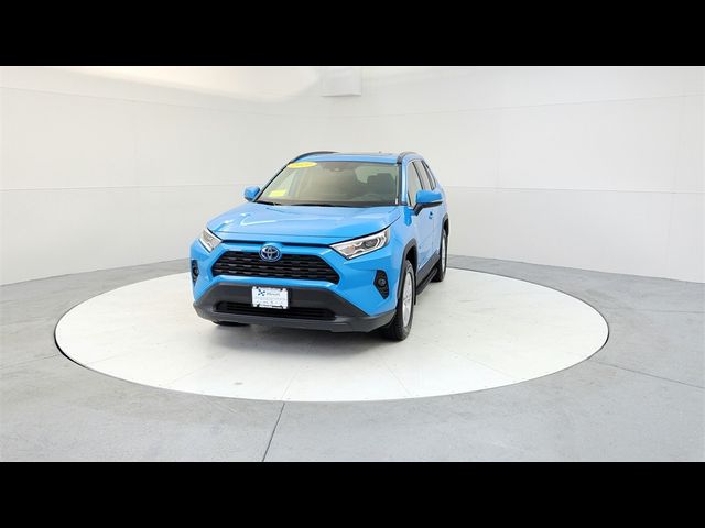 2020 Toyota RAV4 Hybrid XLE