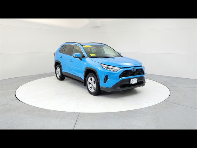 2020 Toyota RAV4 Hybrid XLE