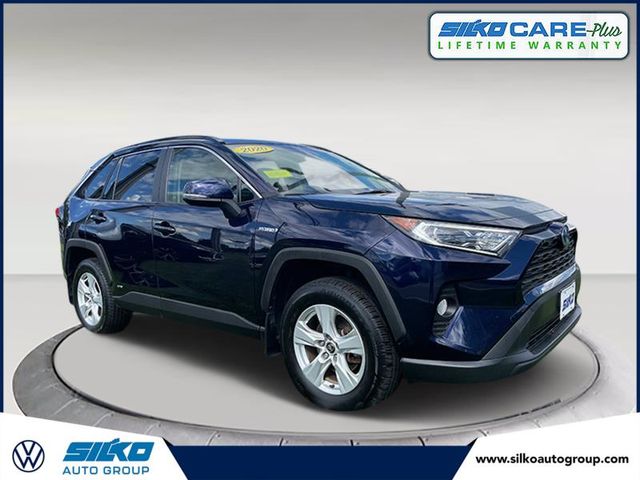 2020 Toyota RAV4 Hybrid XLE