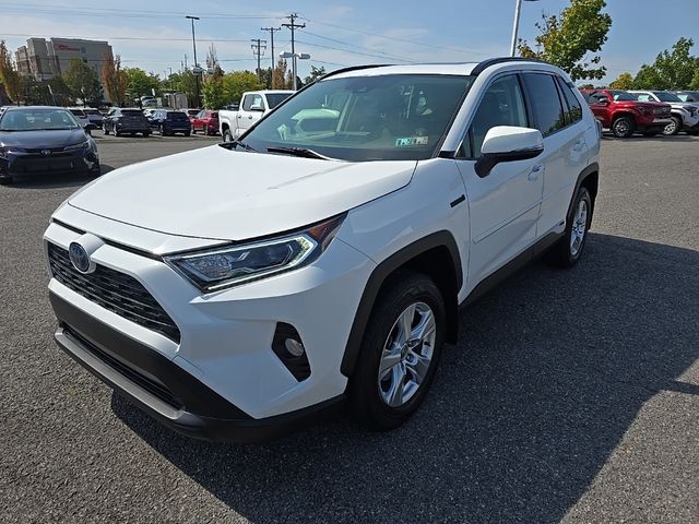 2020 Toyota RAV4 Hybrid XLE