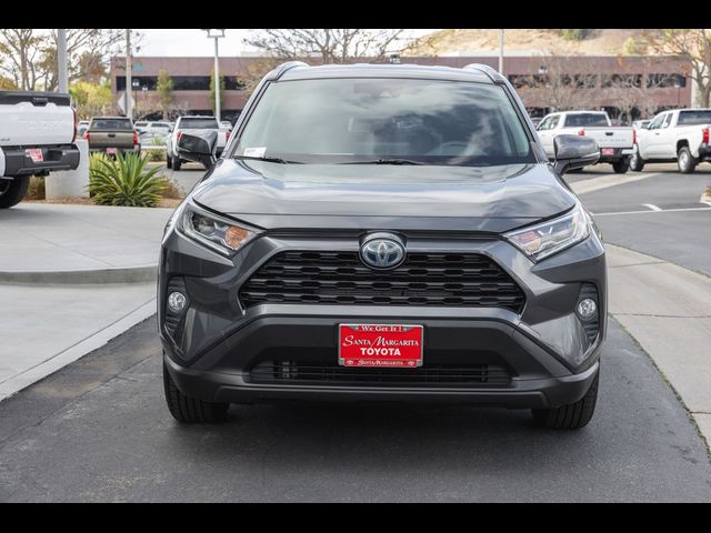 2020 Toyota RAV4 Hybrid XLE