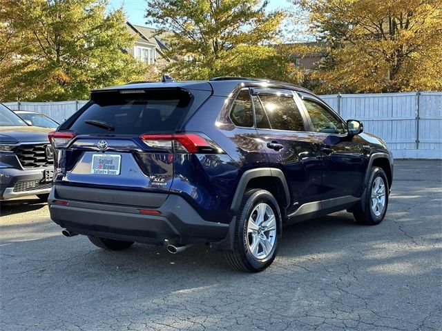 2020 Toyota RAV4 Hybrid XLE