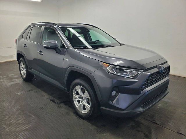 2020 Toyota RAV4 Hybrid XLE