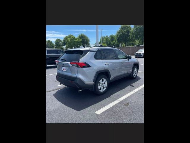2020 Toyota RAV4 Hybrid XLE