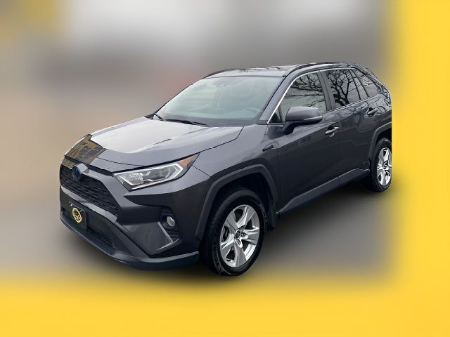 2020 Toyota RAV4 Hybrid XLE