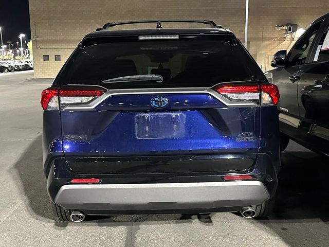 2020 Toyota RAV4 Hybrid XSE