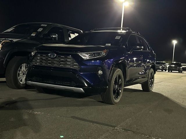 2020 Toyota RAV4 Hybrid XSE