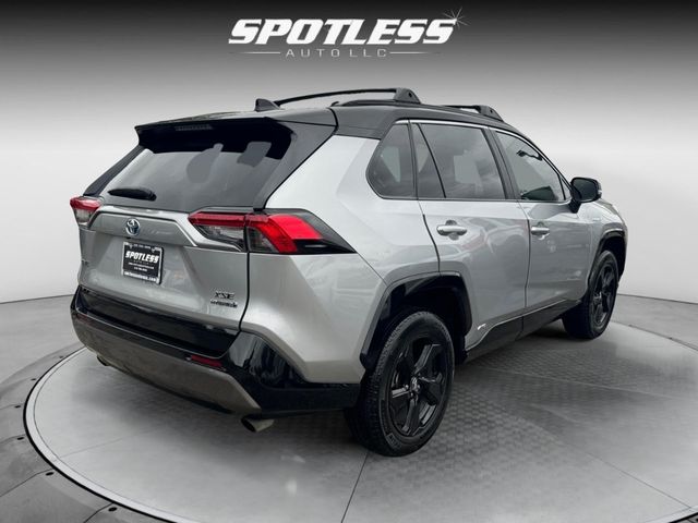 2020 Toyota RAV4 Hybrid XSE