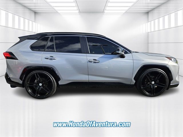 2020 Toyota RAV4 Hybrid XSE