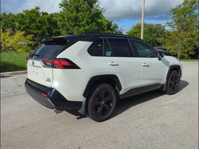 2020 Toyota RAV4 Hybrid XSE