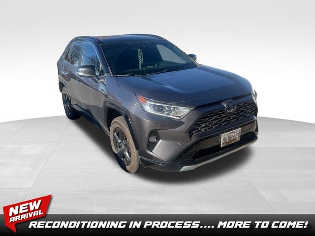 2020 Toyota RAV4 Hybrid XSE