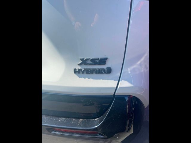 2020 Toyota RAV4 Hybrid XSE