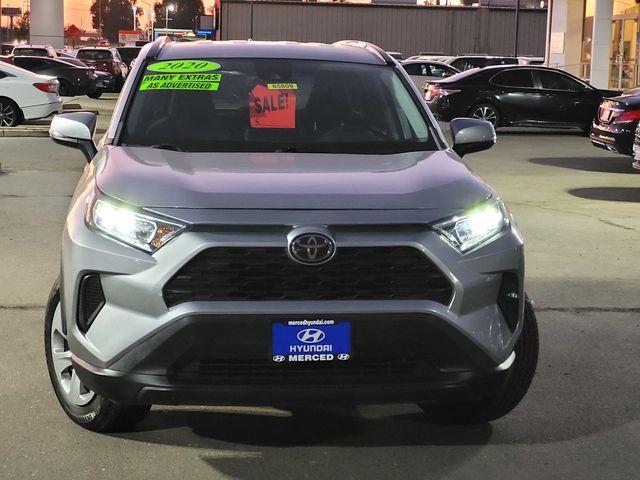 2020 Toyota RAV4 LE