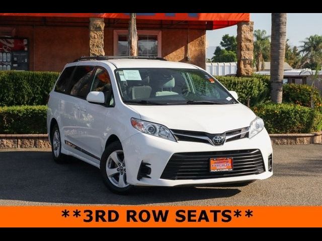 2020 Toyota Sienna LE