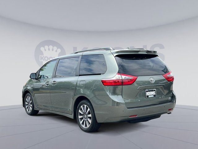 2020 Toyota Sienna XLE Premium