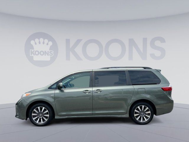 2020 Toyota Sienna XLE Premium