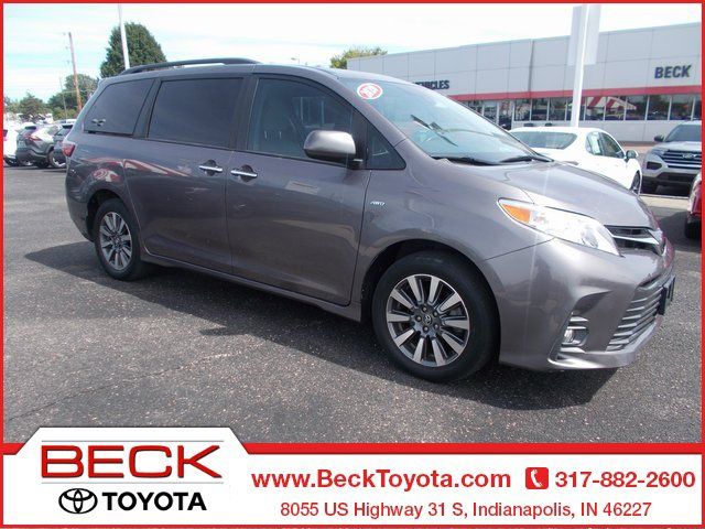 2020 Toyota Sienna XLE