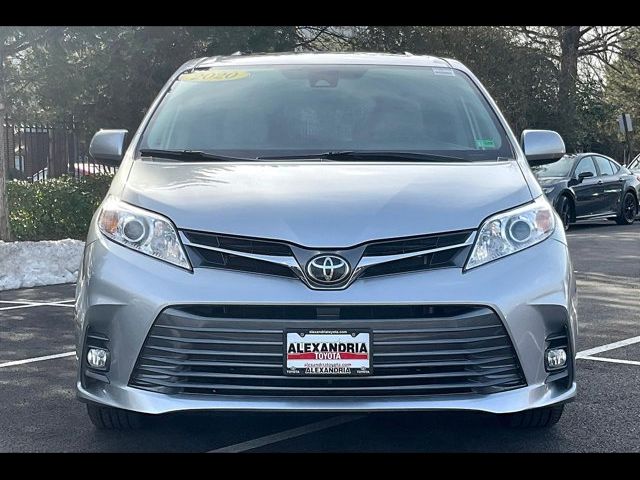 2020 Toyota Sienna 