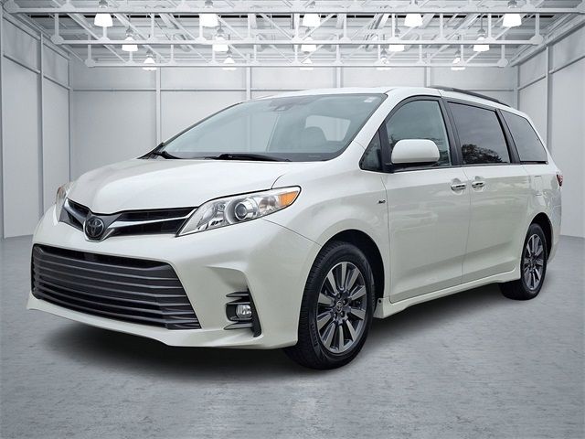 2020 Toyota Sienna 