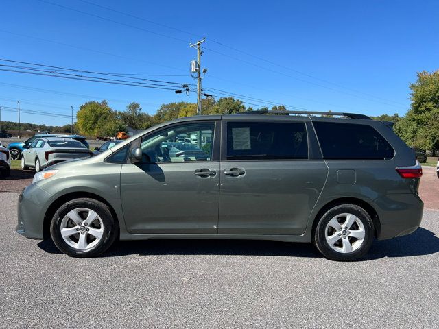 2020 Toyota Sienna 