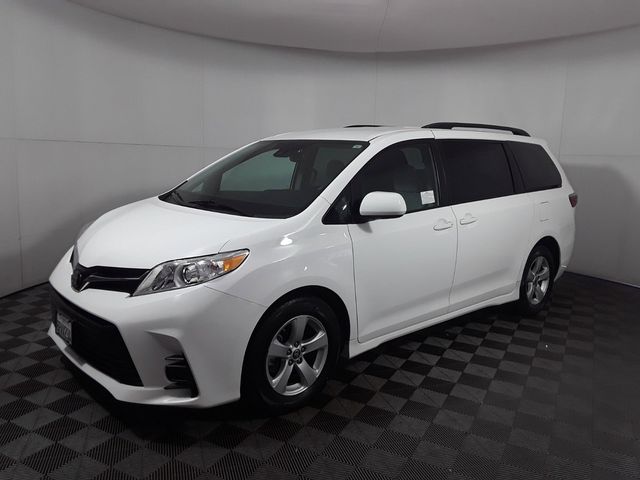 2020 Toyota Sienna 