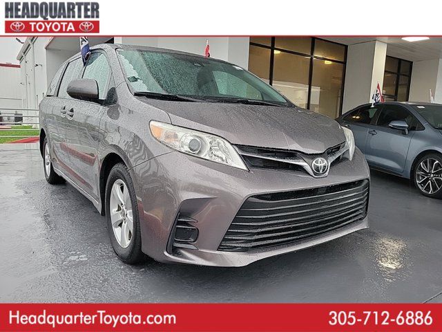 2020 Toyota Sienna 