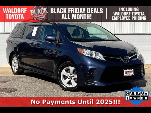 2020 Toyota Sienna LE