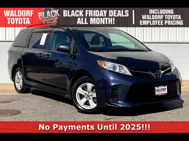 2020 Toyota Sienna LE