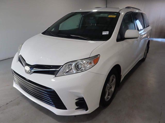 2020 Toyota Sienna 