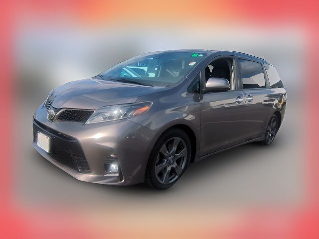 2020 Toyota Sienna 