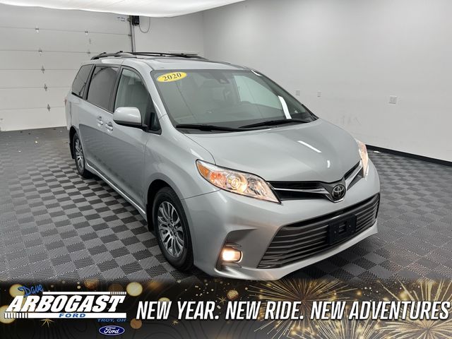 2020 Toyota Sienna 