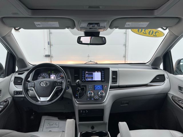 2020 Toyota Sienna 