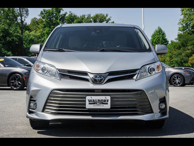 2020 Toyota Sienna 